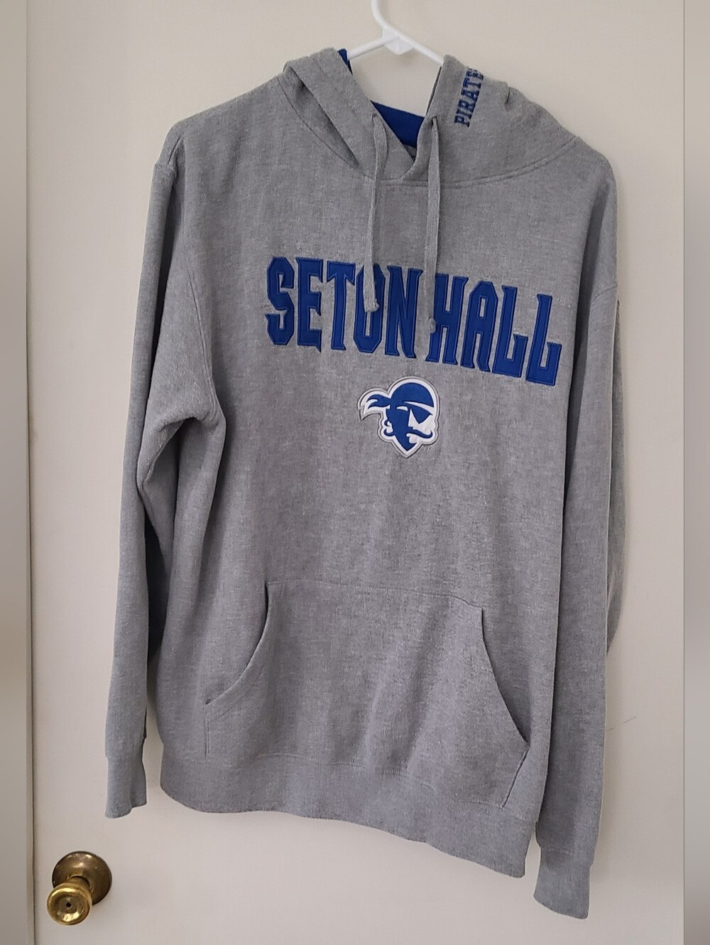 Seton Hall University Gray Colosseum Hoodie Large